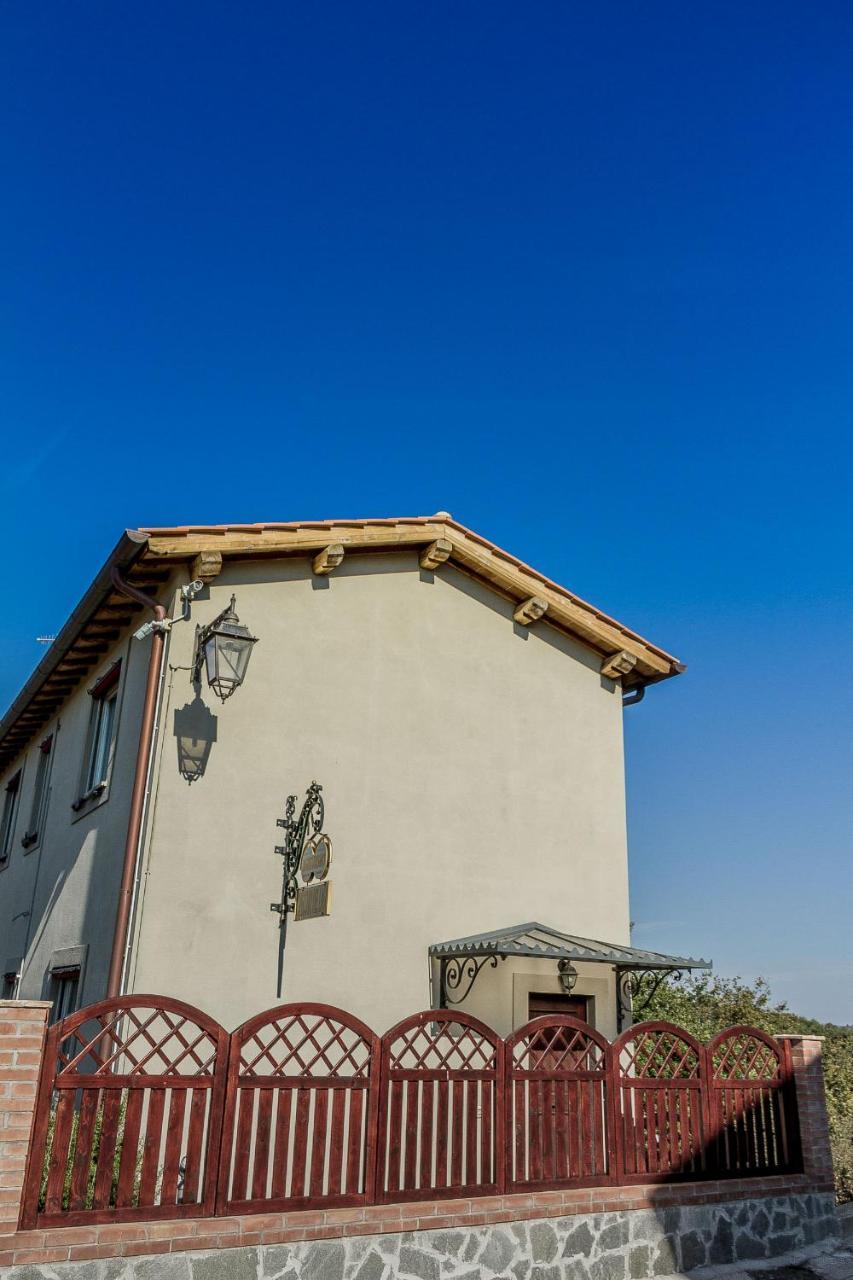Agriturismo Specchio Del Lago Montefiascone Eksteriør billede