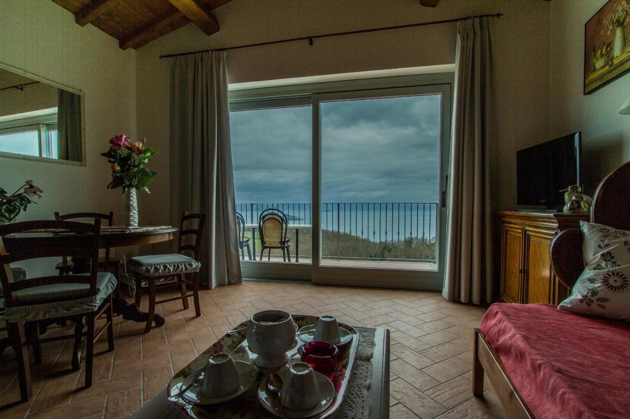 Agriturismo Specchio Del Lago Montefiascone Værelse billede